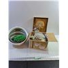 Image 1 : Collapsible Bucket, Sponge, Ceiling Light New In Box