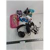 Image 1 : Assorted Toys, Mindtrap Card Game, Soundblaster Headphones