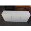 Image 1 : White Cabinet