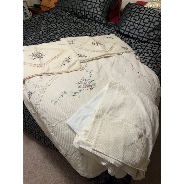 Quilted Cream Embroidered Floral Bed Set
