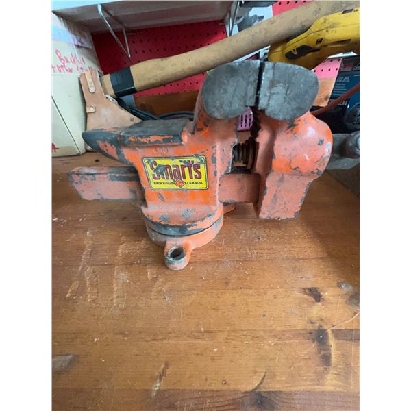 Smarts Bench Vise Made in Canada