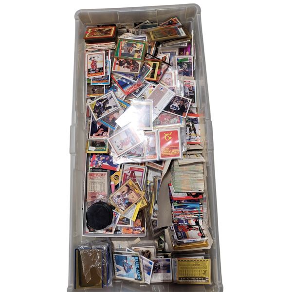 Lot of Assorted Sports Cards (Hockey & Baseball)