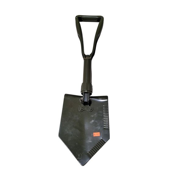 Military-Style Entrenching Tool