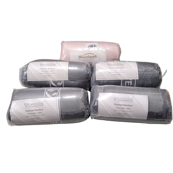 5 New Flannel Blankets