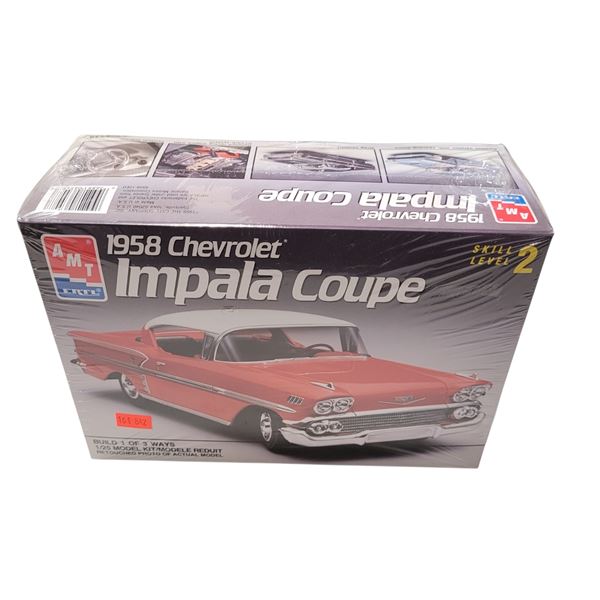 Sealed AMT 1958 Chevrolet Impala Coupe Model Car 1:25 Scale