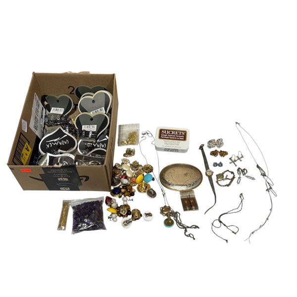Assorted Jewelry