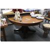 Image 1 : Tiger Oak Round Pedestal Dining Table w/2 Leaves/Padding