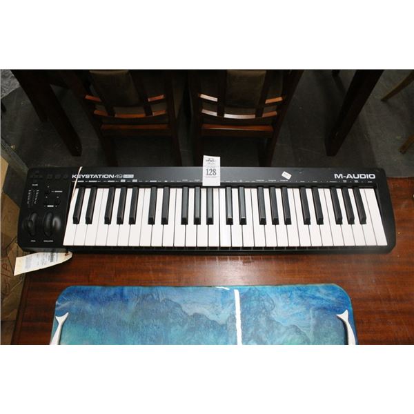 Key Station  49  MK3  Electronic Keyboard