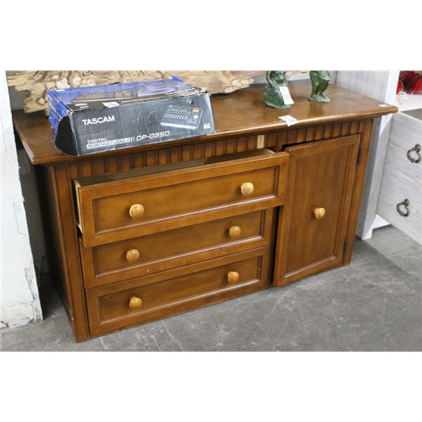 Oak 4 Compartment Cabinet - Some Damage