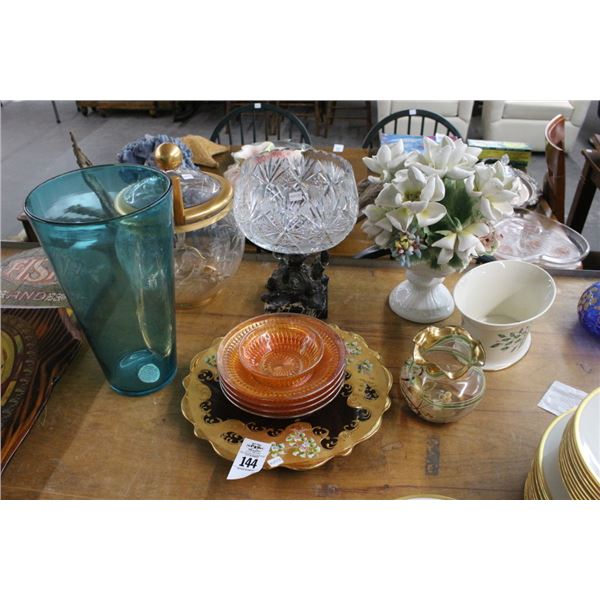 Capodimonte Style Center Piece, Footed Crystal Bowl, Lidded Etched Punch Bowl, Carnival