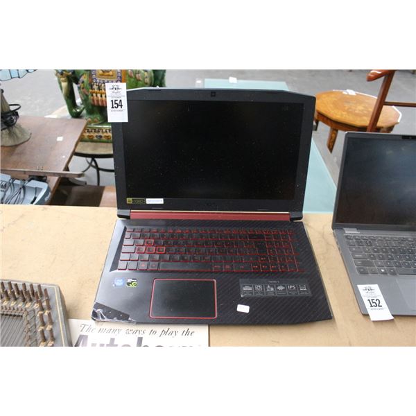 Acer Black Laptop Computer - No Hard Drive/Adapter - Damaged Corner