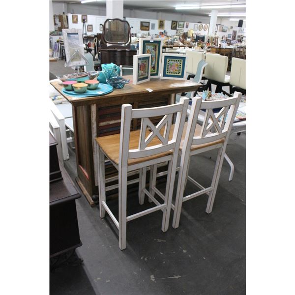Distressed Small Bar w/2 Bar Stools