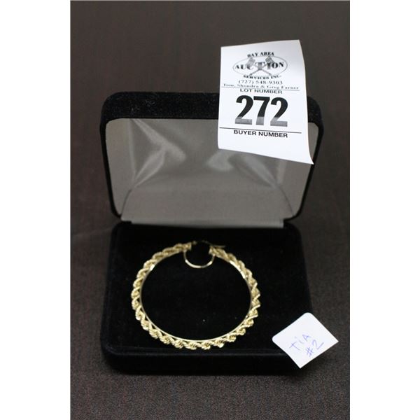 10K  YG Earrings - 5.7G