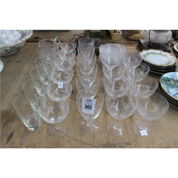 Asst. Etched Glassware, Bowls