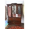 Image 1 : Jewelry Cabinet