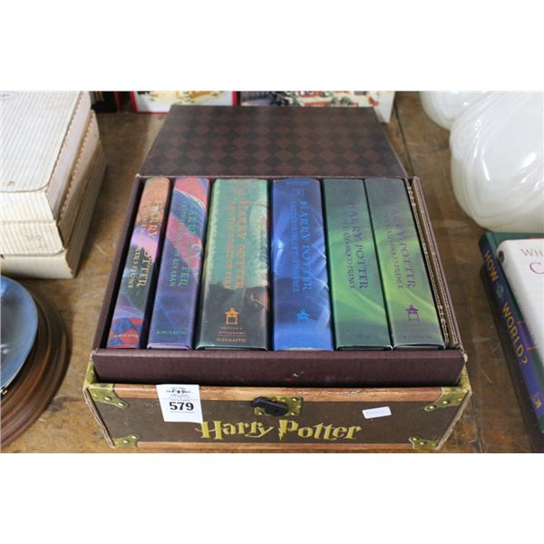 Harry Potter Collector Book Set in Souvenir Travel Trunk