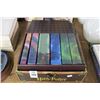 Image 1 : Harry Potter Collector Book Set in Souvenir Travel Trunk