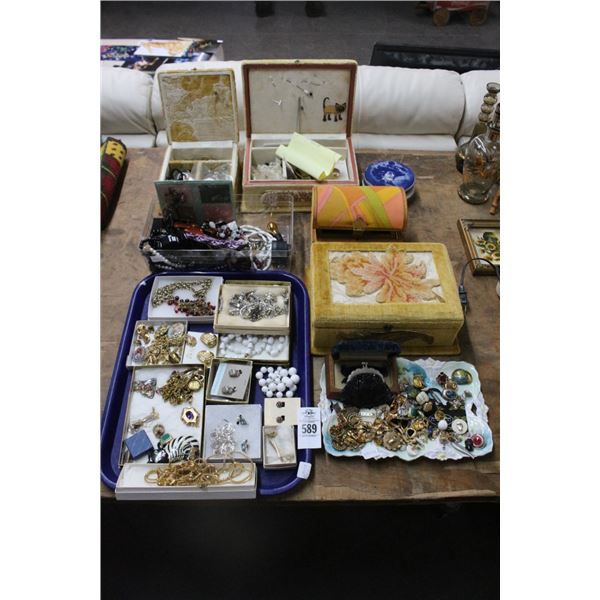 Large Lot Estate Jewelry, Jewelry Boxes, Trays