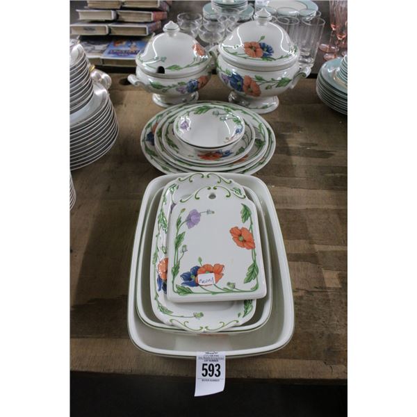 Villa Roy/Bock China Set