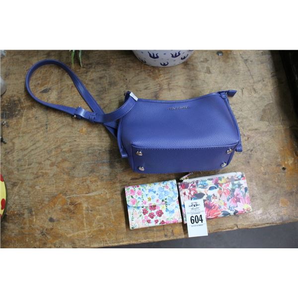 Tahari Ladie's Designer Purse, Wallets