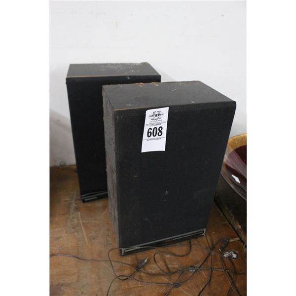Vintage Magnovox Speakers - Pair