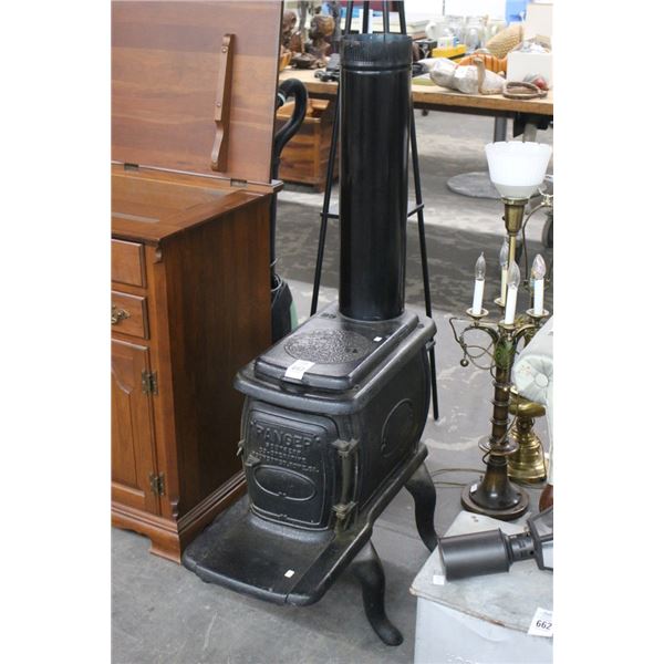 Ranger Vintage Style Cast Iron Wood Stove