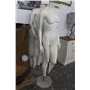 Image 1 : Female Mannequins - 2