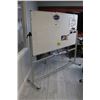 Image 1 : Rolling Dry Eraseboard w/Easel
