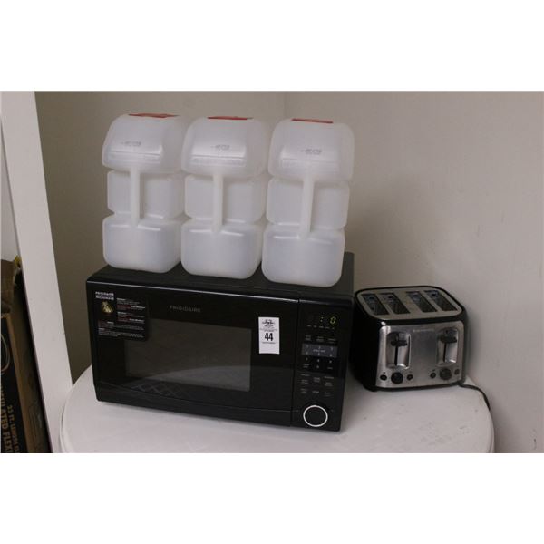 Frigidaire  M/W  Oven, Toaster