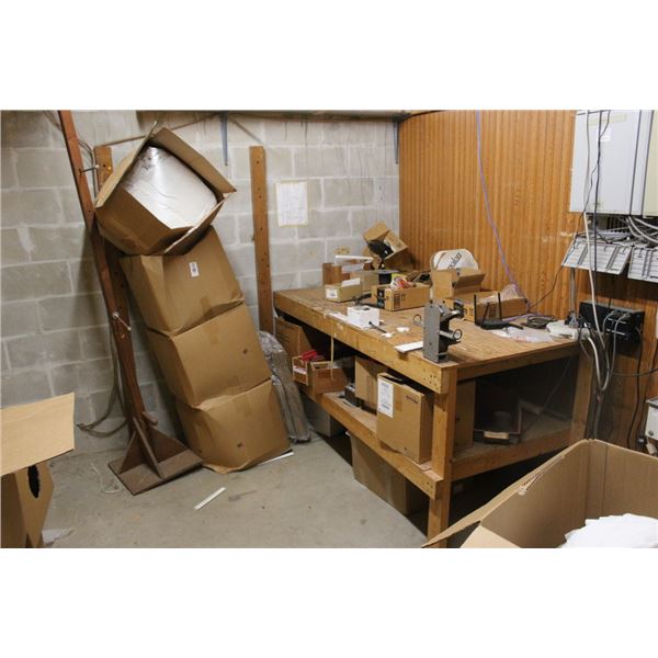 Towels, Tissues, Rags, Hardware, Workbench in Room