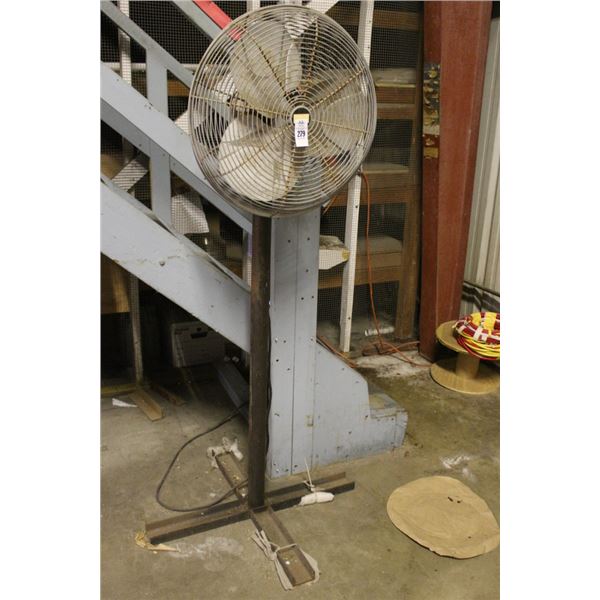 Dayton Pedestal Fan
