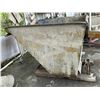 Image 3 : Forklift Tip Dumpster