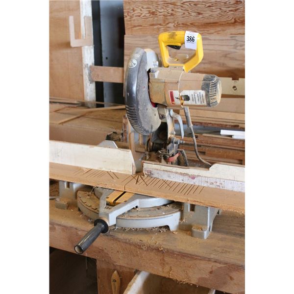 Dewalt Miter Saw w/Bench