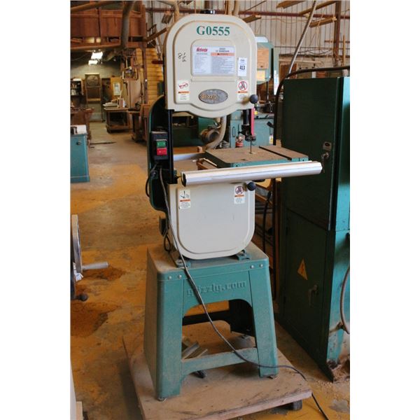 Grizzle  G0555  Floor Model Band Saw On Rolling Stand