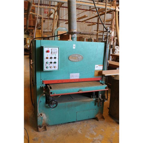 Grizzle  G7217  37"  Wide Belt Sander