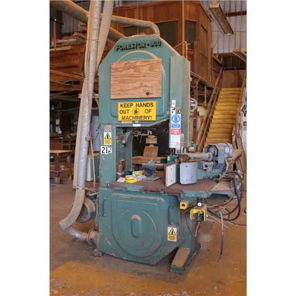 Forestor  900  Industrial Band Saw
