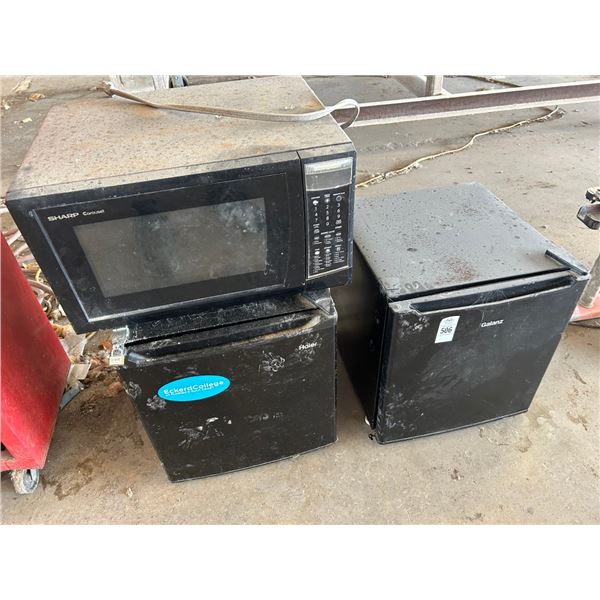 Mini Ref,  M/W  Oven