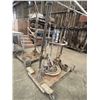 Image 3 : Glue Spray Rigs in Corral