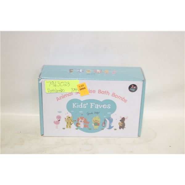 NEW 7 FRAGRANCE BATH BOMBS IN GIFT PACKAGE