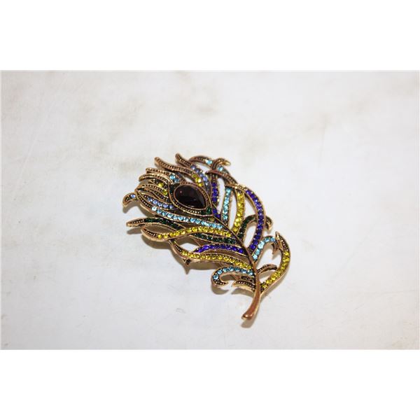 22)  BRONZE COLORED SETTING WITH