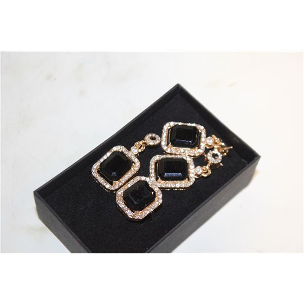 NEW NECKLACE AND ADJUSTABLE SZ RING WITH EARRINGS