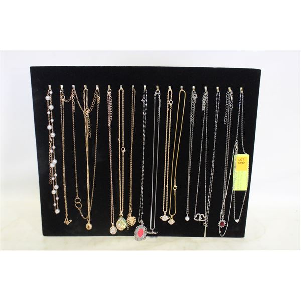 NEW JEWELRY DISPLAY STAND WITH NEW 17 NECKLACES