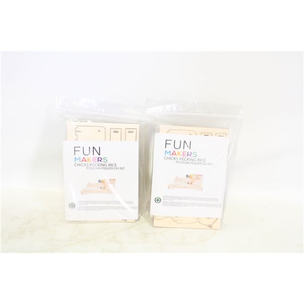 2 NEW FUN MAKERS CHICKS PECKING RICE