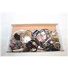 Image 1 : FLAT OF ESTATE JEWELRY-ESTATE