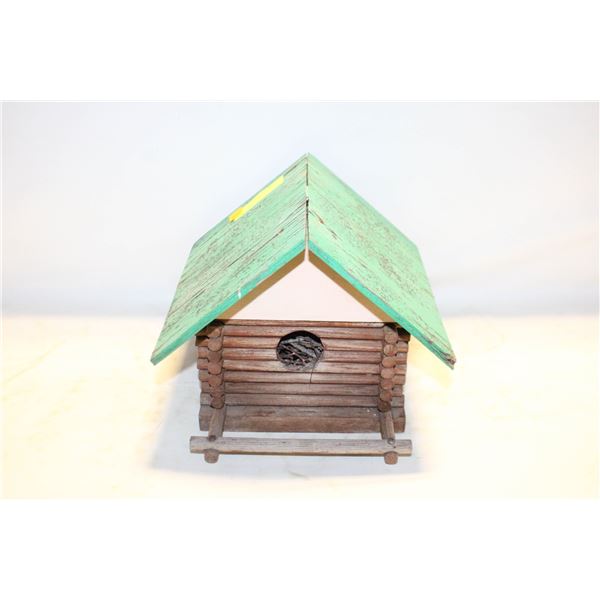 VINTAGE BIRD HOUSE