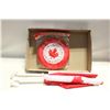 Image 1 : CANADA VEHICLE FLAGS & FRISBEE (3 PIECES)