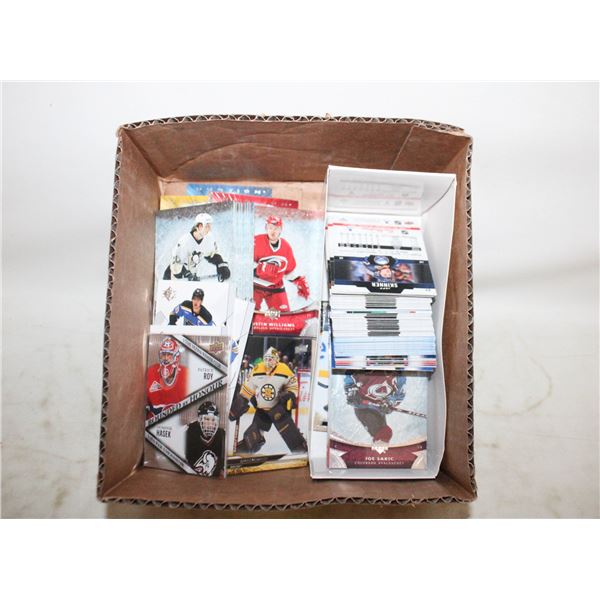 CARD LOT- 200 COUNT INCLUDING A.MATHEWS