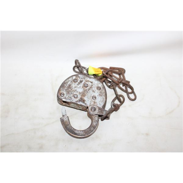 RAILWAY SWITCH LOCK STAMPED CNR WITH CHAIN