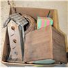 Image 1 : OUTDOOR WOOD BIRD HOUSES