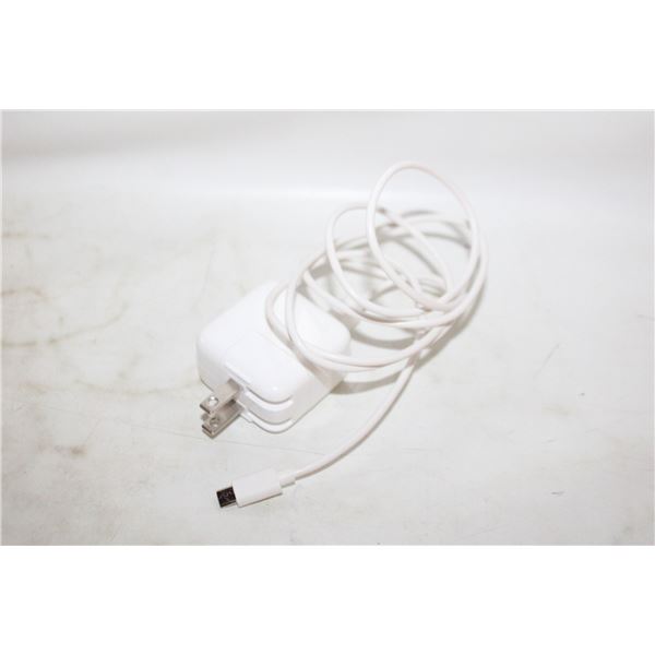 APPLE 10W USB POWER ADAPTER WITH